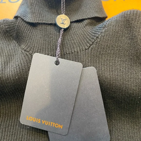 Louis Vuitton black turtleneck size large - Picture 4 of 8